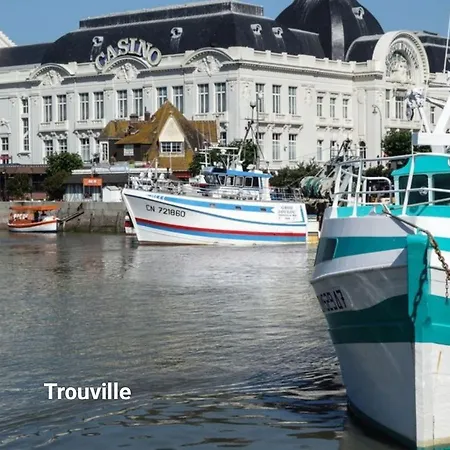 Le Chene Rouge Casa vacanze Surville (Calvados)